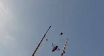 В Дубае людьми стреляют из гигантской рогатки