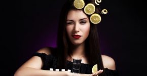 Красивая женщина с текилой – страх любого мужчины