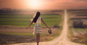 Ты сделала первый шаг, а он безынициативный стоит, значит смело ставь точку и иди в другую сторону