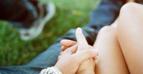 Самое драгоценное, драгоценнее чем любовь, отдаем друг другу