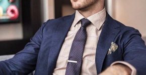 Мужчина перекормленный женщиной (не едой)