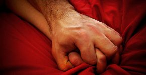 Как женщине сократить время к достижению своего оргазма