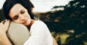 Когда ты встречаешь такого мужчину как этот, никогда не отпускай его