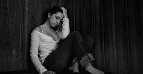 9 тревожных признаков, что твои отношения вгоняют тебя в депрессию